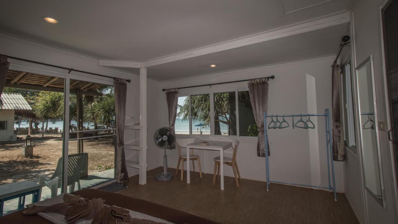Phayam Friends Ξενοδοχείο Koh Phayam Εξωτερικό φωτογραφία
